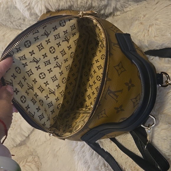 Generic Palm Spring Reverse Monogram L... V.... - Picture 3 of 11